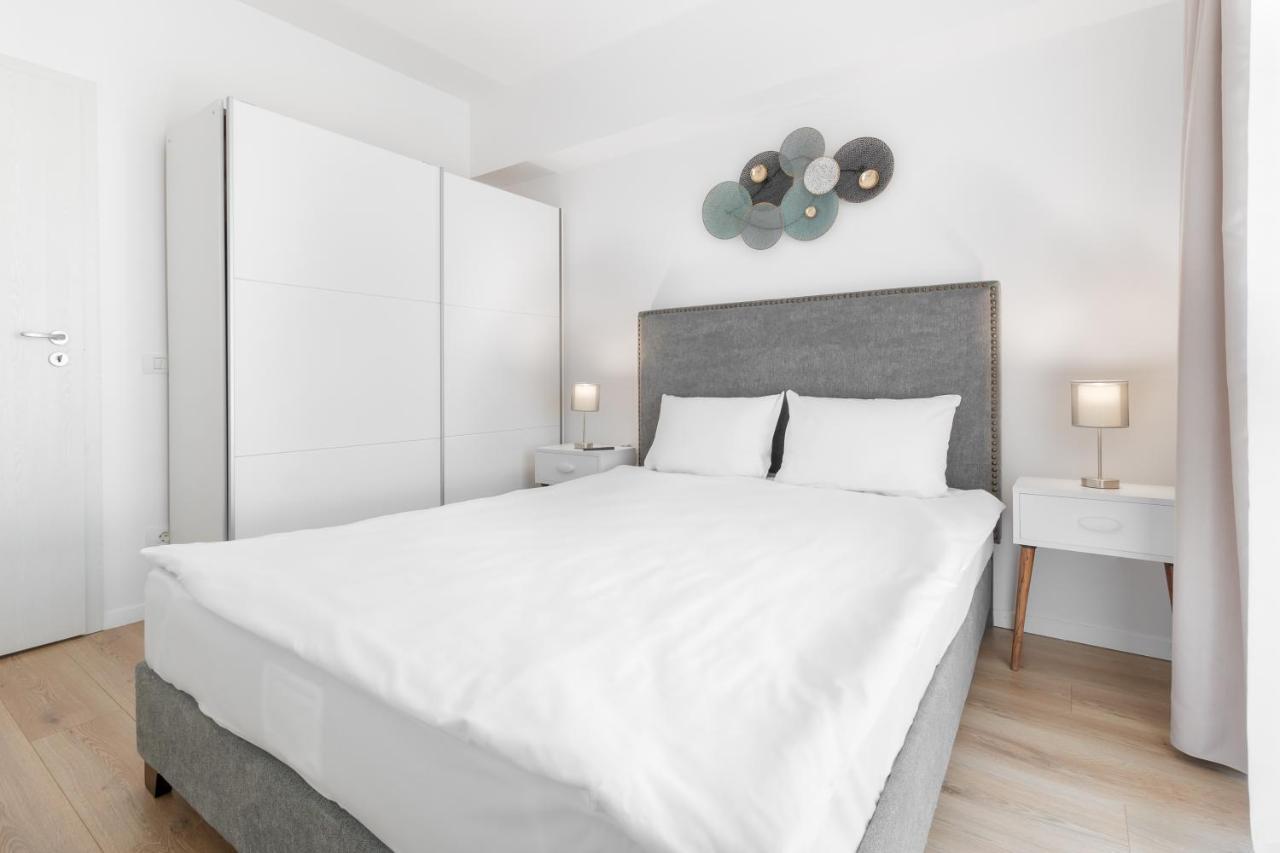Vancouver Flat Oradea Exterior photo